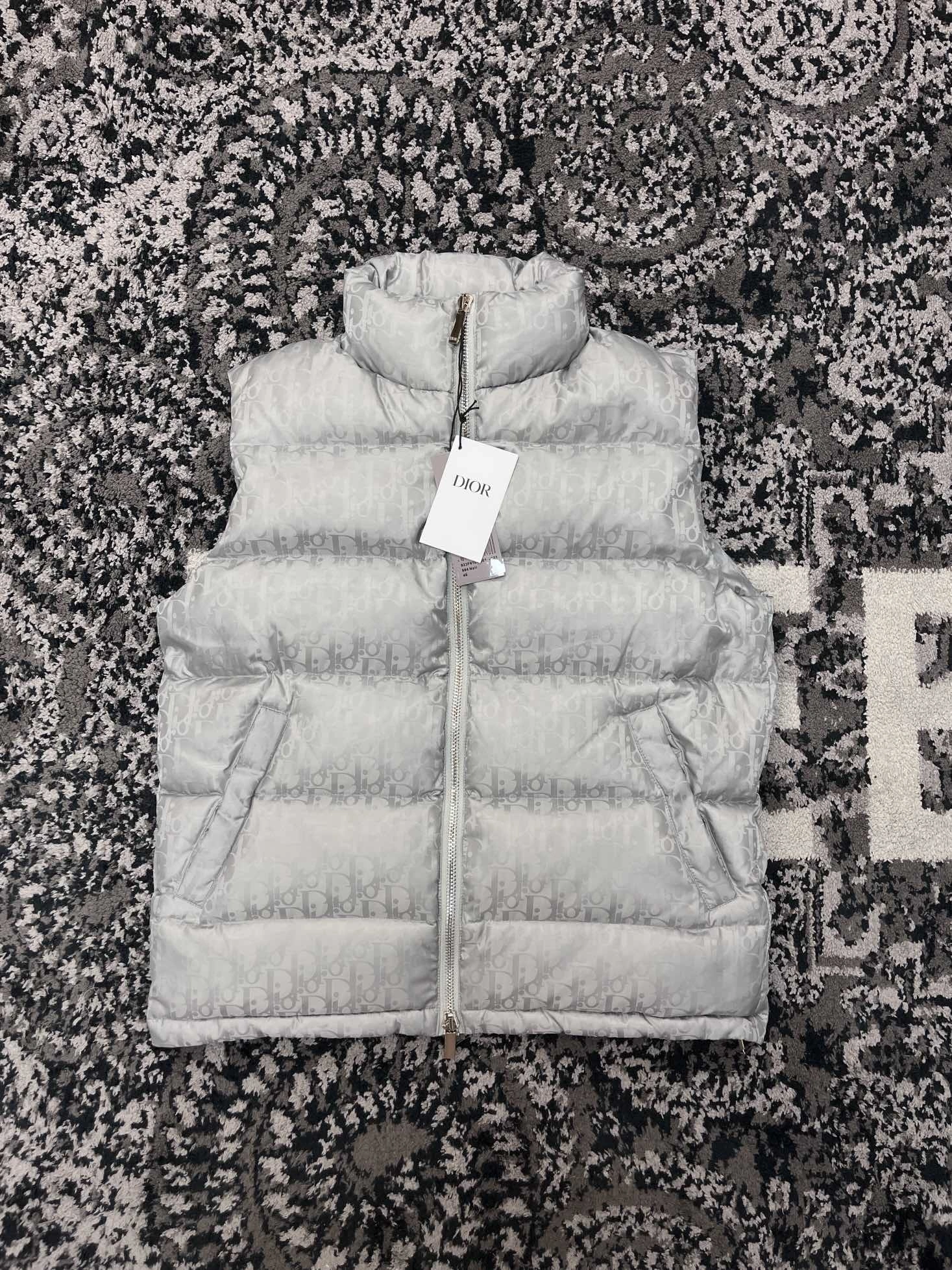wg.luxury- 4ior Down Jacket oversized 2colour item:D-F409I0404-2